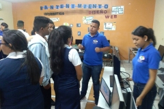 Feria Informatica 2018-Instituto Zoila (16)